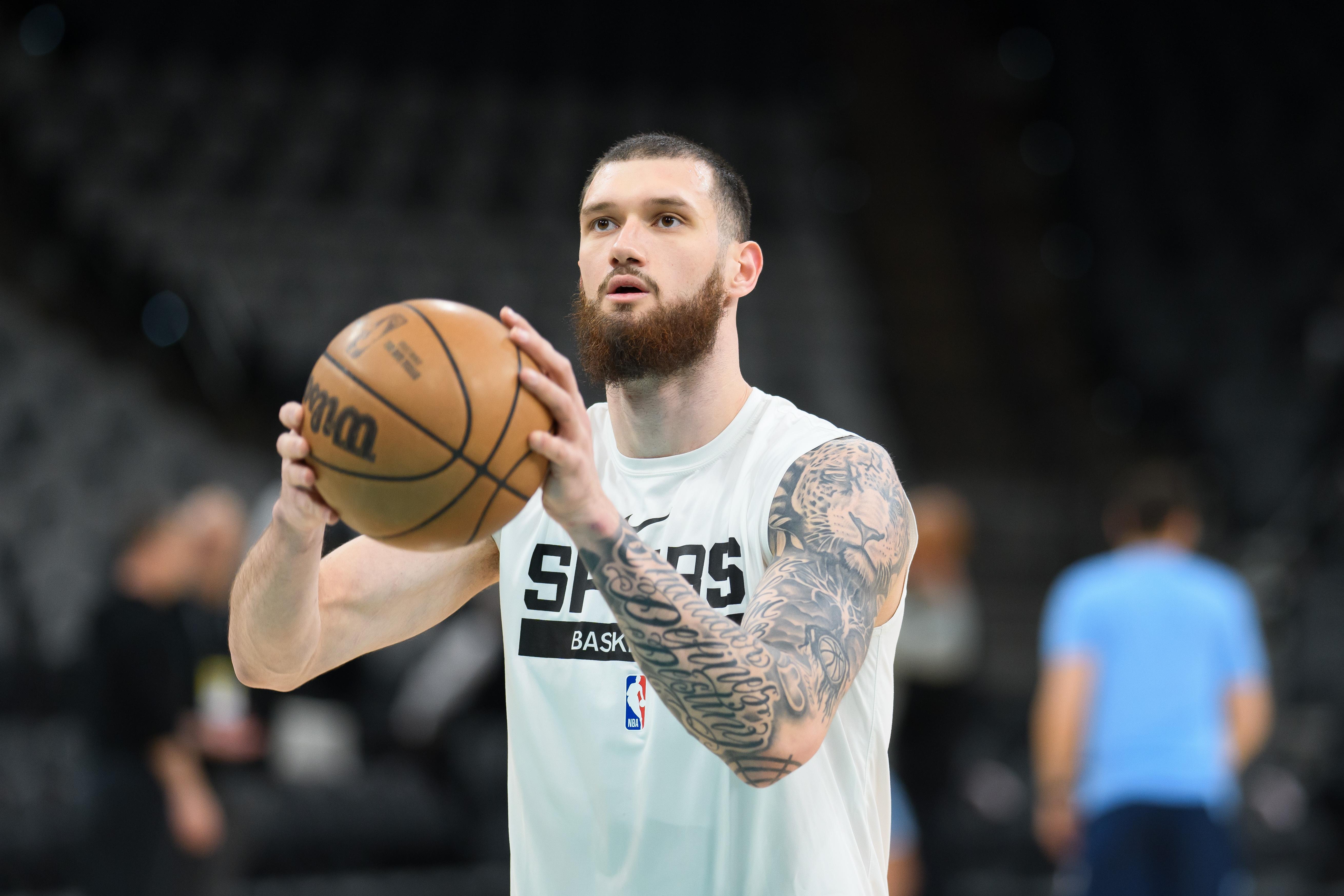 pg电子-手感一般！马穆凯拉什维利11中4&amp;amp;三分4中0拿到13分&amp;amp;拼到5犯离场