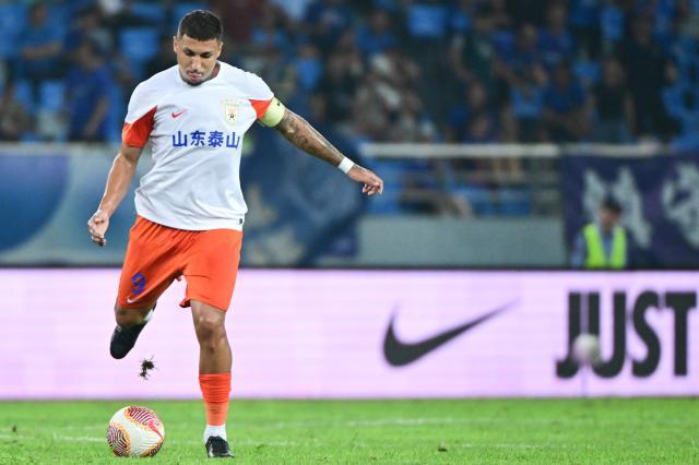 pg电子-泰山伤兵满营或拆东墙补西墙 中锋毕津浩何时重启