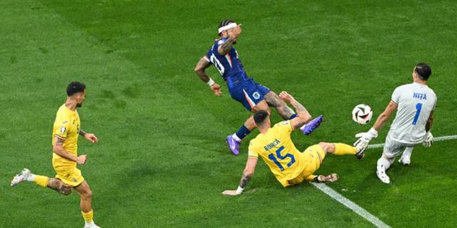 pg电子游戏官网官方网站-【欧洲杯】荷兰3比0罗马尼亚，马伦替补出场梅开二度